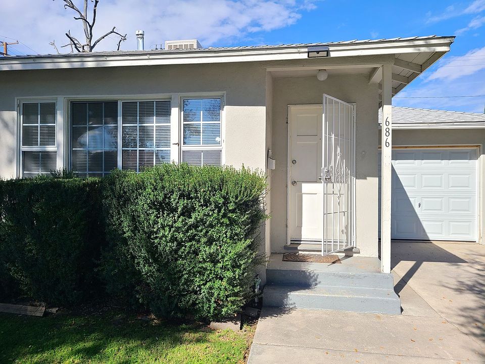 1st image of 686 Courtland Dr