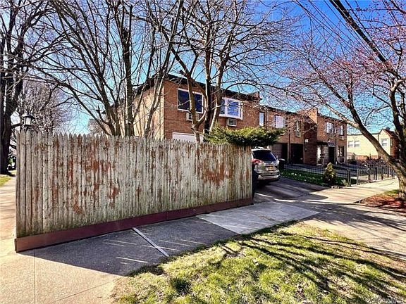 2nd image of 21618 39th Ave
