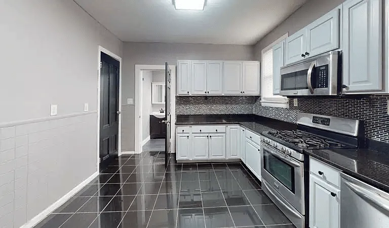 308 S Beech St — Photo 10