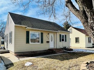 423 18th Ave SW, Rochester, MN 55902