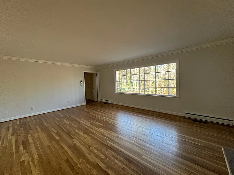103 Thornwood Rd — Photo 34