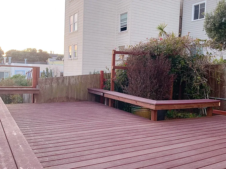 47th Ave — Photo 2