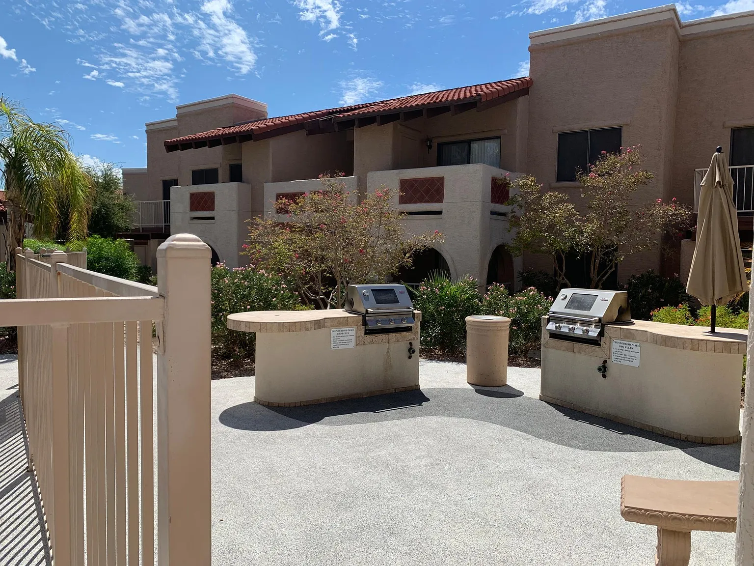 2 bed, 1.5 bath, 849 sqft, $2,100 — Photo 2