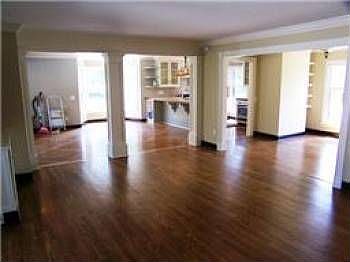 2nd image of 1109 Holly Hill Dr