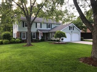 260 Little John Ct, Bartlett, IL