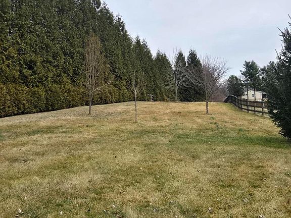 2nd image of 3919 W Chapel Rd