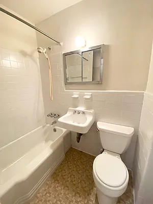 Rented by Swythe, Inc. | media 19