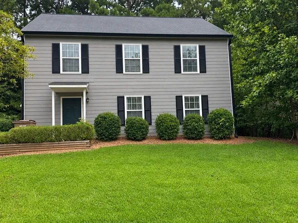 4737 Victoria Dr, Flowery Branch, GA 30542