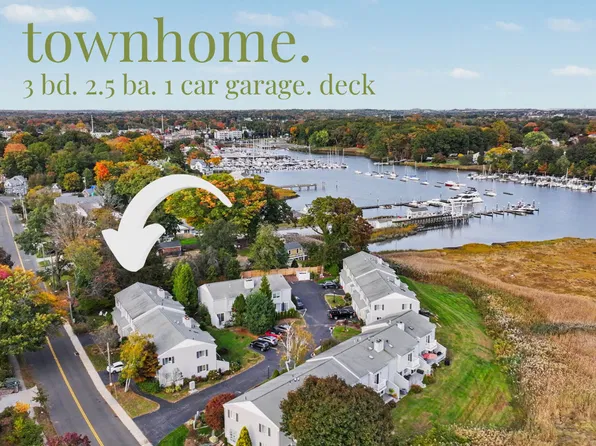 56 Rogers Ave APT D, Milford, CT 06460