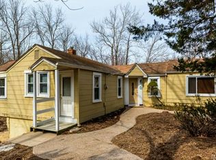 305 Wild Horse Creek Rd, Chesterfield, MO 63005