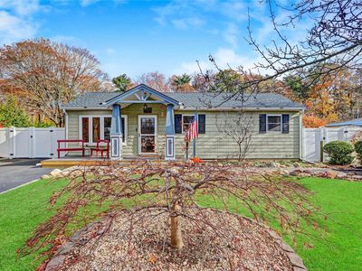 1537 N Thompson Drive, Bay Shore, NY, 11706