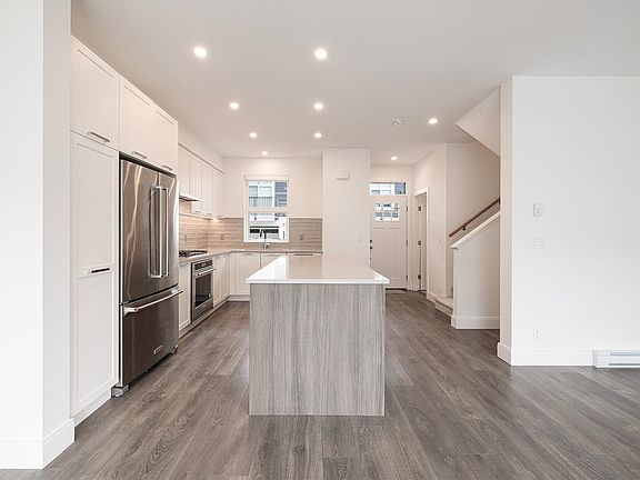 3rd image of 1310 Mitchell St #146
