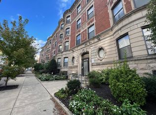 4300 Chestnut St #212F, Philadelphia, PA 19104