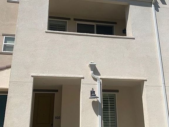 2nd image of 5230 Calle Rockfish Unit 100