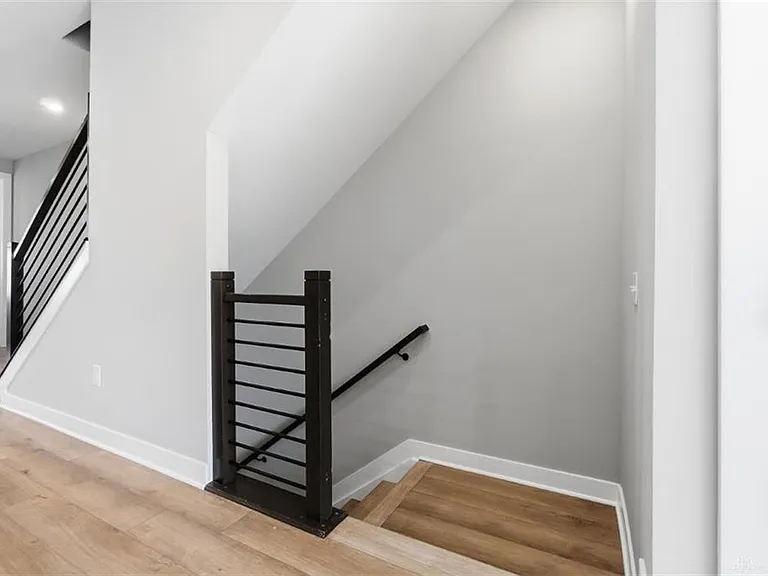 7241 Otley Dr — Photo 12