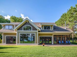 5163 320th St, Cushing, MN 56443