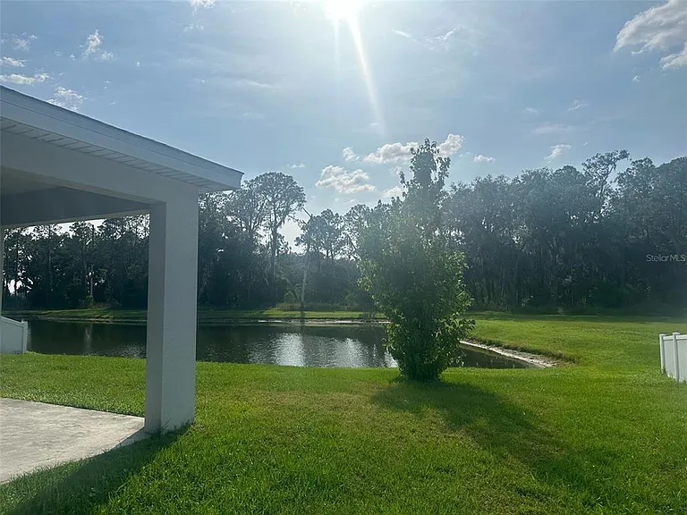 6911 Gideon Cir — Photo 25