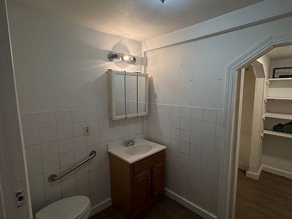 2nd image of 299 Water St Floor 1
