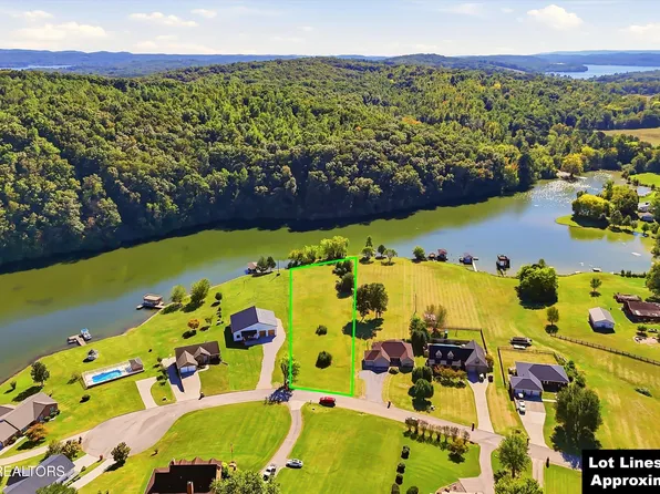 8 Easter Dr, Rockwood, TN 37854