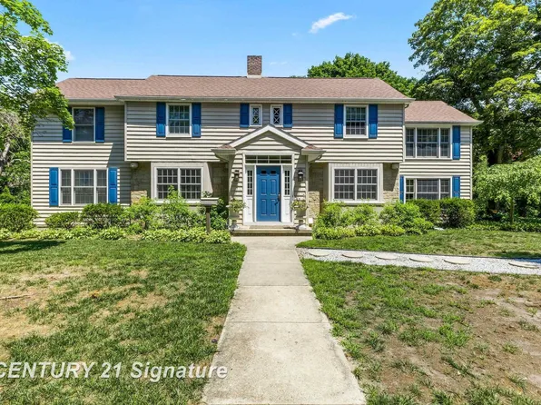 1316 Helen St, Midland, MI 48640
