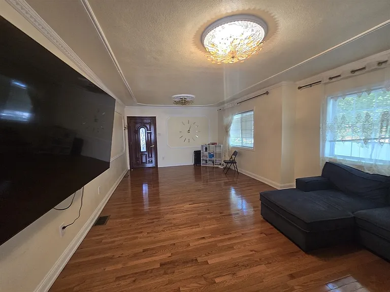 94 Baldwin St #94 — Photo 14