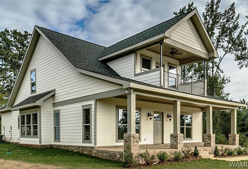 1st image of 10606 Hidden Woods Ln