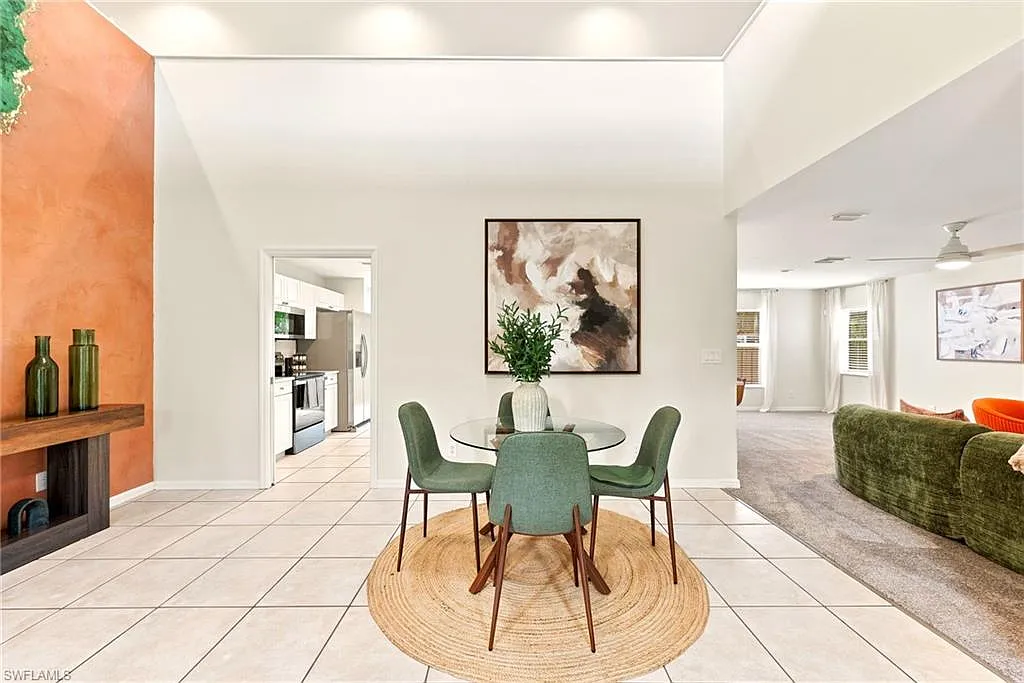 3 bed, 2.5 bath, 2774 sqft, $5,500 — Photo 3