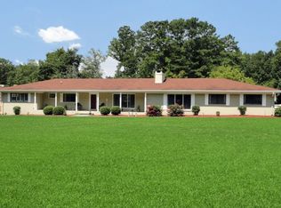 1725 Gray Rd, Chattanooga, TN 37421