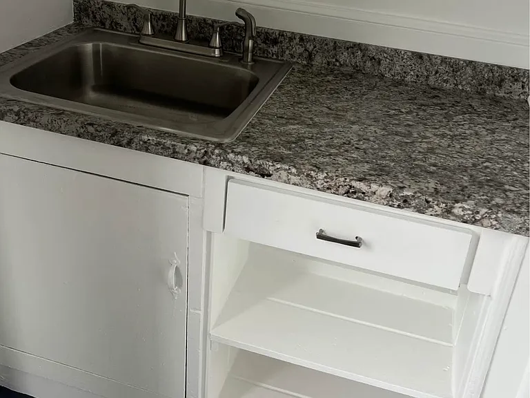 13 Oakland St #5 — Photo 3