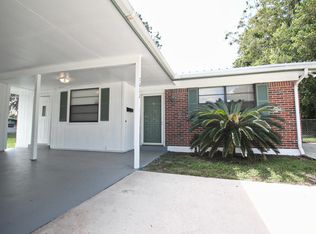 7632 Vale Dr, Jacksonville, FL 32221