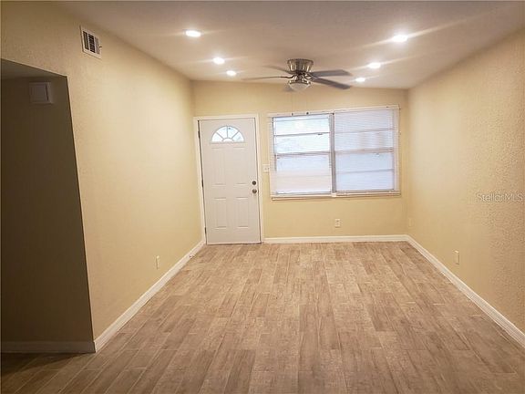 2nd image of 8305 Croton Ave