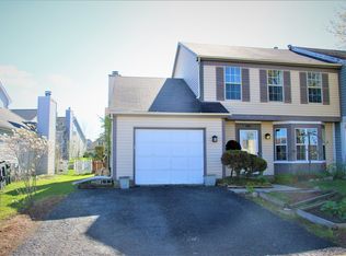 100 N Southport Rd, Mundelein, IL 60060