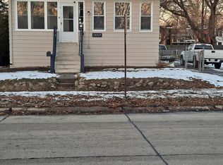 15317 Crescentwood Ave, Eastpointe, MI