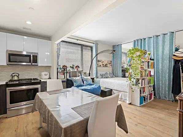 25-21 43rd Ave Unit 409, Long Island City, NY 11101