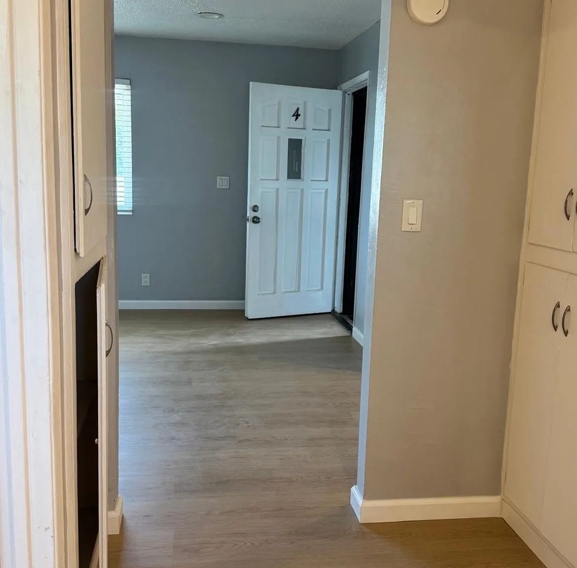 2 bed, 800 sqft, $1,300 — Photo 4