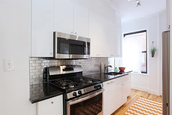 Sold by Corcoran | media 27