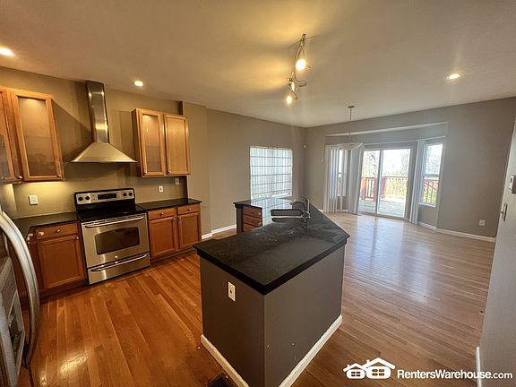 4th image of 8215 Swarthmore Ct