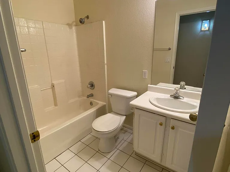 10849 W Monterosa St — Photo 17