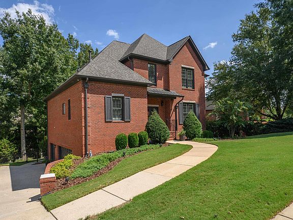 3rd image of 1569 Haddon Dr