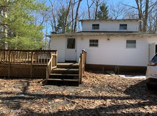 111 Mosier Rd, Dingmans Ferry, PA 18328