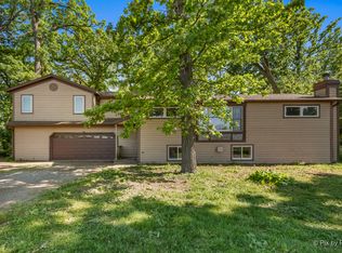 45W447 Lees Rd, Maple Park, IL 60151