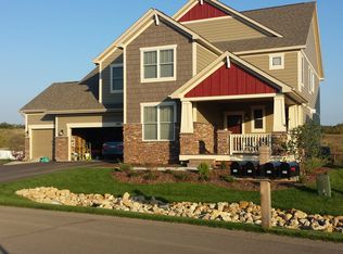 449 Prairie Way S, Bayport, MN 55003