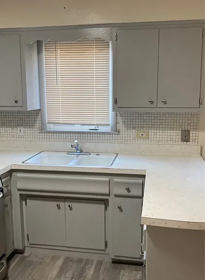 10126 S Pulaski Rd #2E — Photo 3