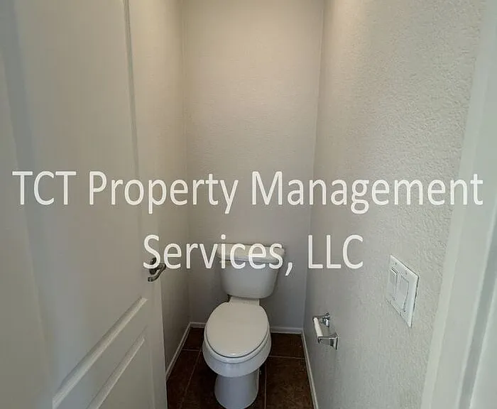 31304 N Cavalier Dr — Photo 13