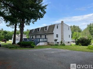 99 Chester Rd #B, Derry, NH 03038
