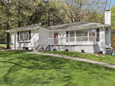 19 Russ Road, Mahopac, NY, 10541