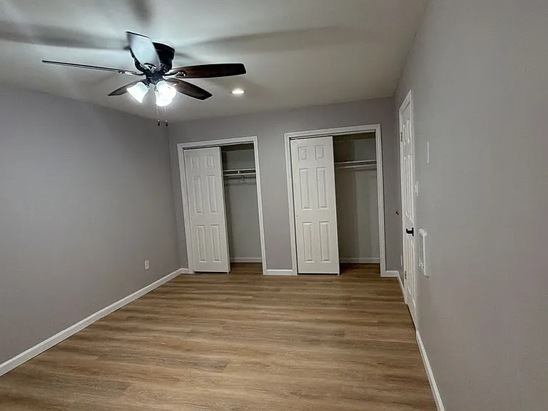 Vermonter Apartments — Photo 16