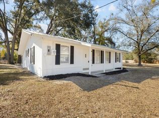 172 SE Dees Ct, Mayo, FL 32066