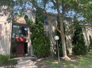 9663 Bayview Dr APT 312, Ypsilanti, MI 48197