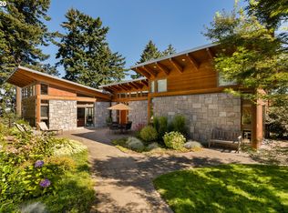 6653 SE Ash Pl, Portland, OR 97215